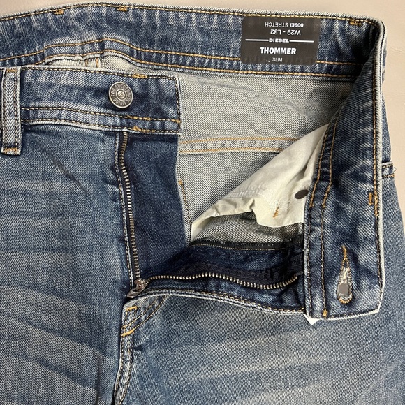 NWT - Diesel Thommer Slim Fit Jeans - W29 L32 - Picture 6 of 11
